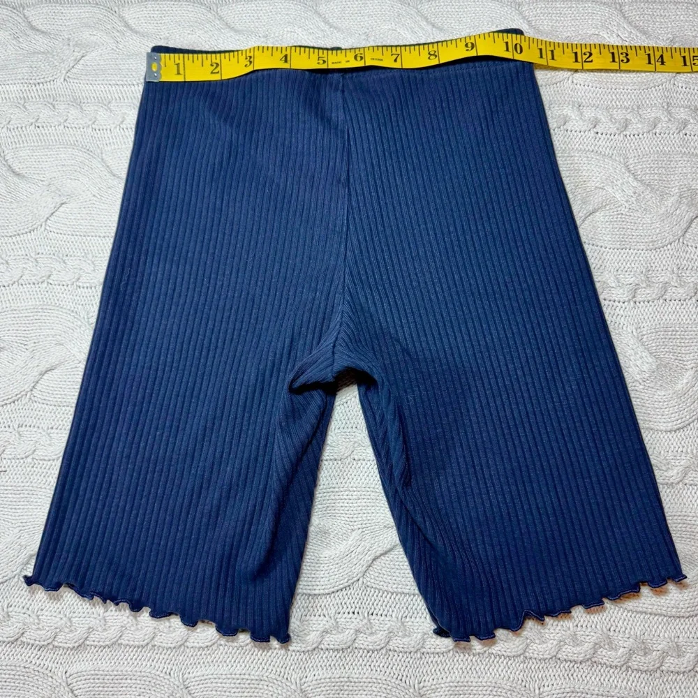Old Navy Blue Ribbed Shorts with Lettuce Hem #1129